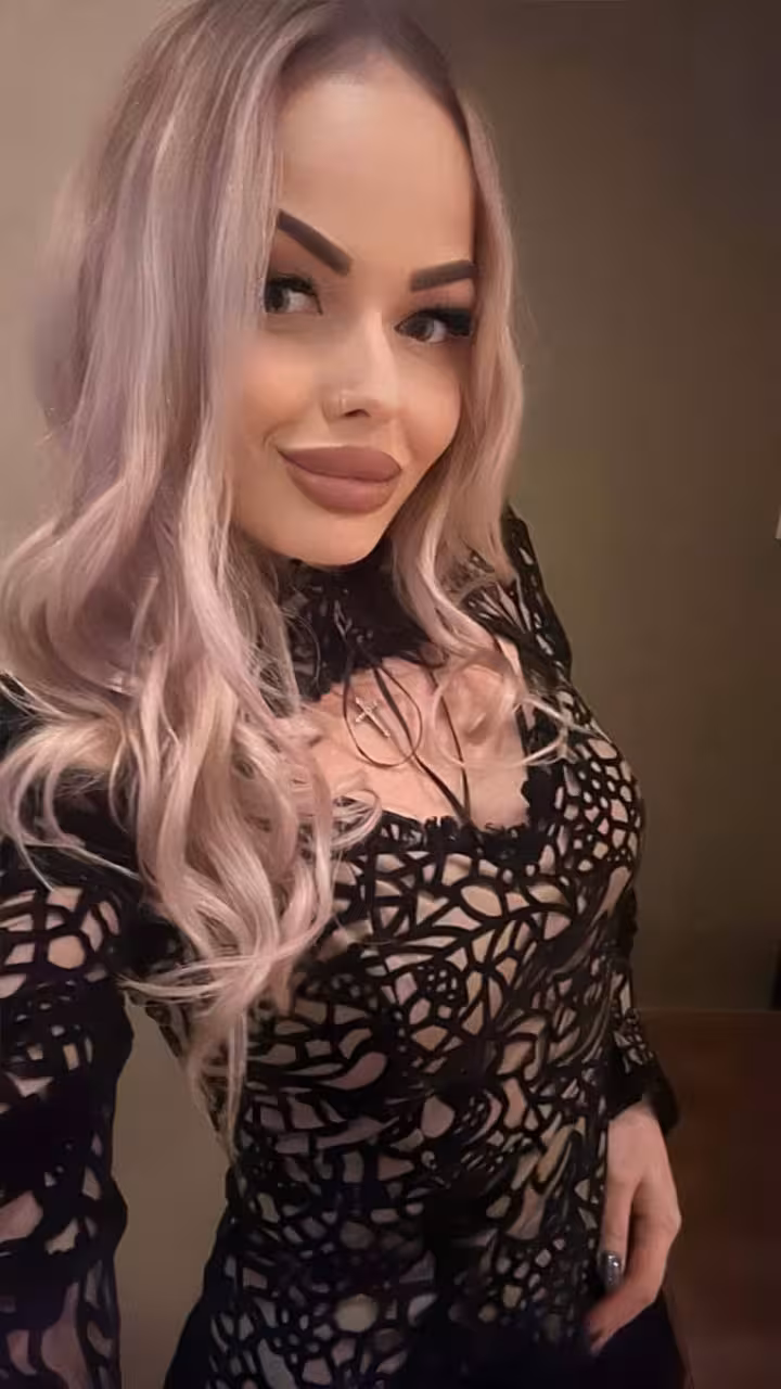 Alina european kiss dating site