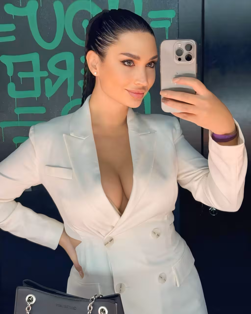 Yulia older foreign brides