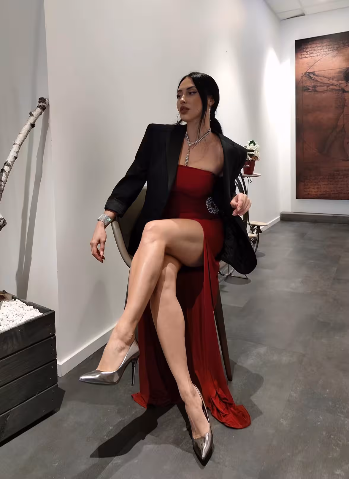 Yuliia young foreign brides